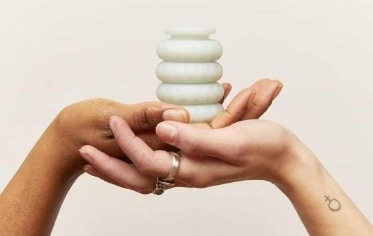 The Ohnut Ring Wearable Relieves Painful Sex